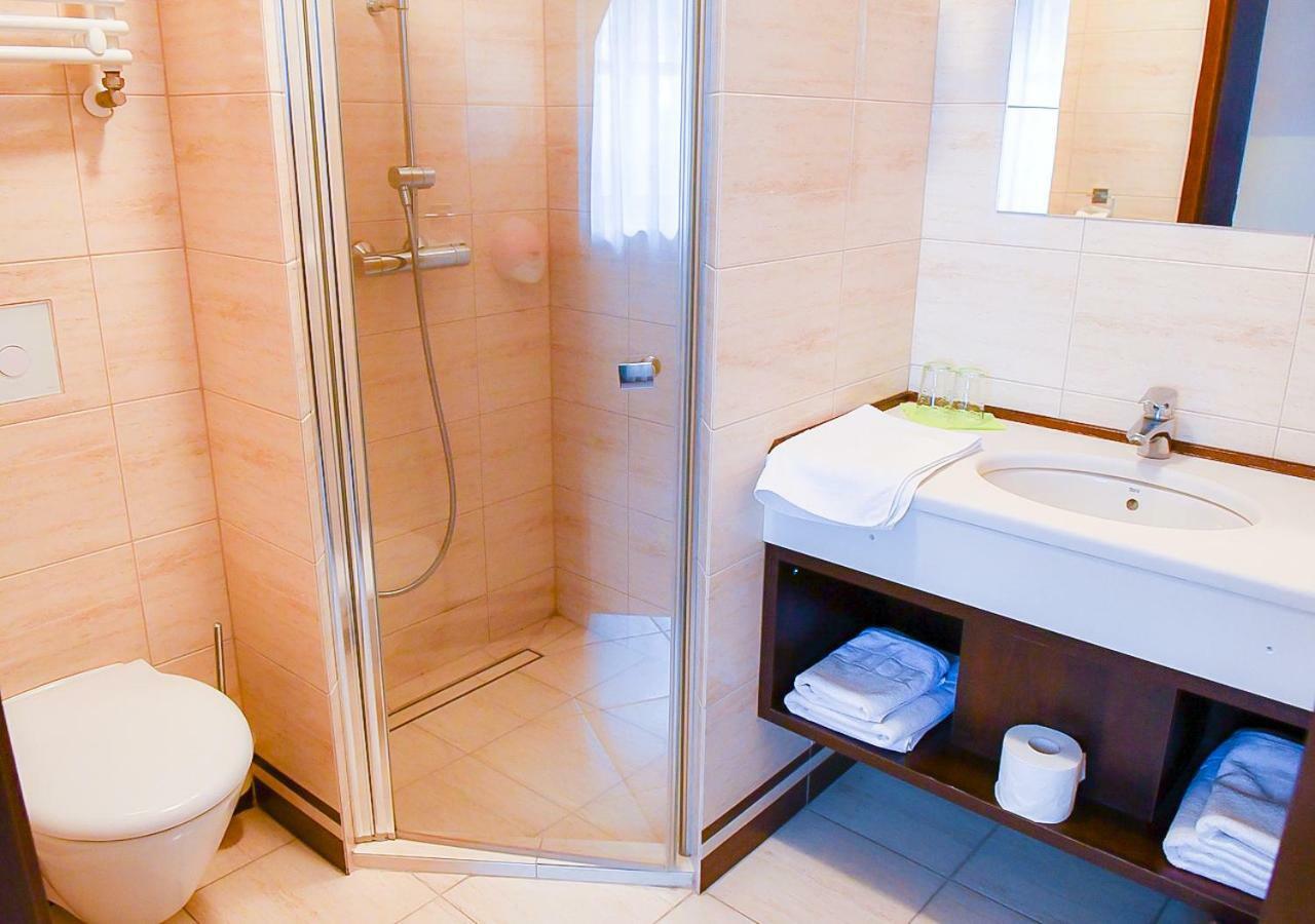 Hotel Nowodwory Ciechanowiec Eksteriør bilde